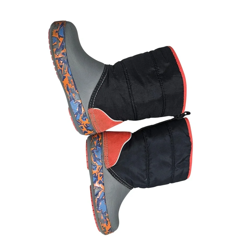 Crocs Winter Boots Toddler C9 Black Gray Red Dragon Snow Rain Warm Insulated